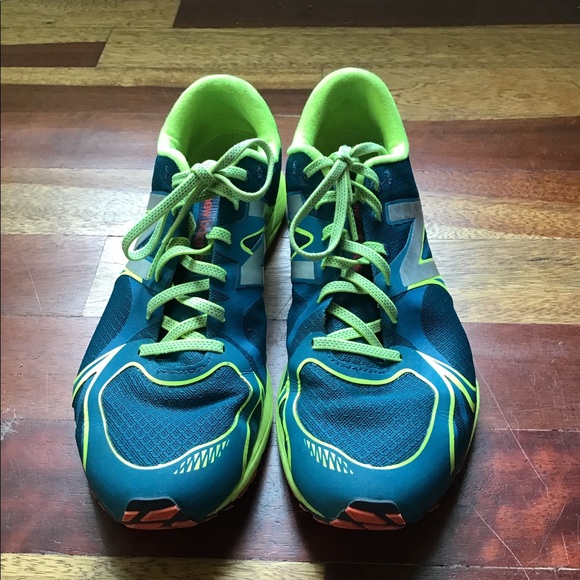 New Balance 1400V3 - Picture 2 of 4